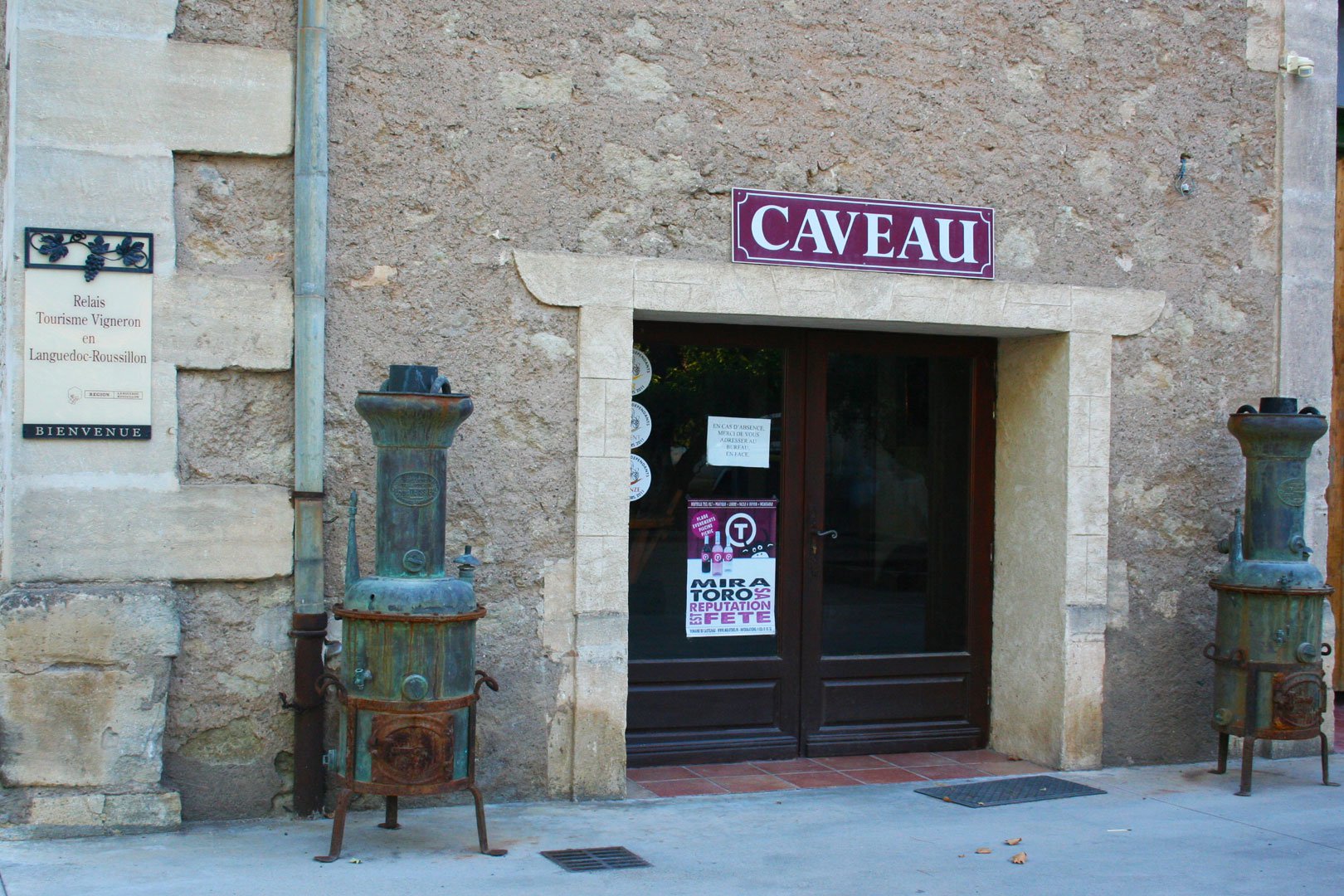 271369 188862737842926 7978638 O